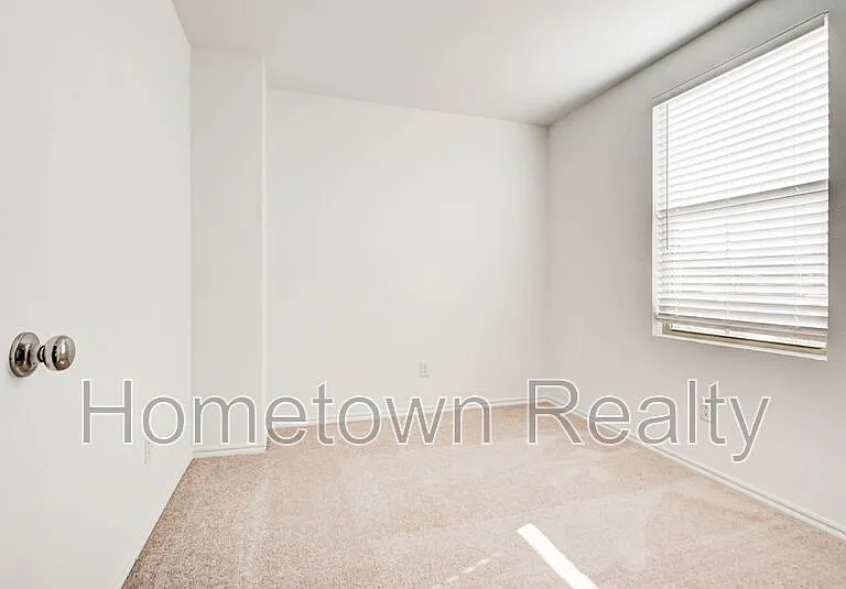 3303 NW 149th St — Photo 28