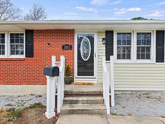 4th image of 1033 Decatur Road