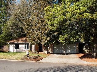 385 Elmwood Ct, Oregon City, OR