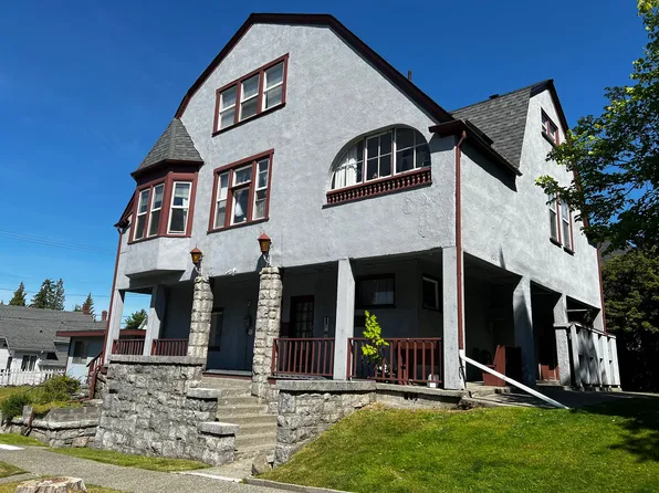 Vintage Character, Urban ConvenienceLive the Best of Both at 523 N I Street