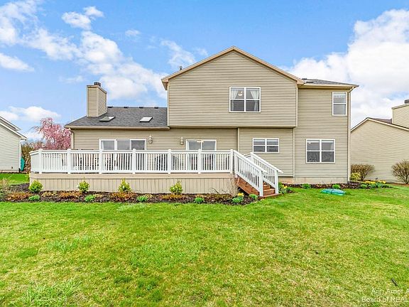 3rd image of 5120 Pecan Dr