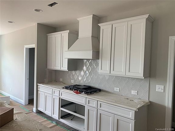 3rd image of 6907 Hunts Mesa Dr #25