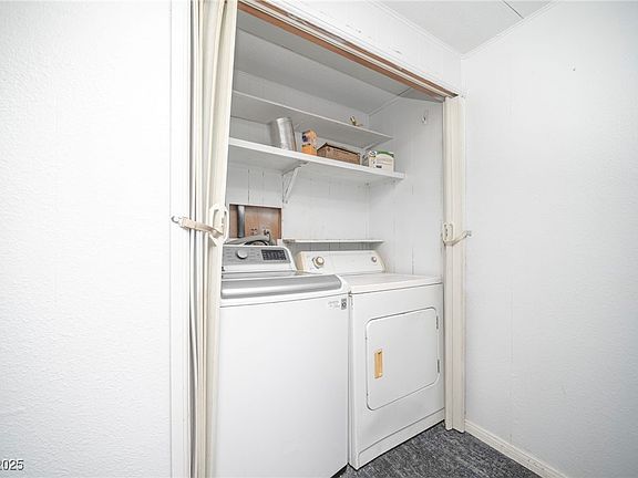 4th image of 148 Sir Thomas Dr