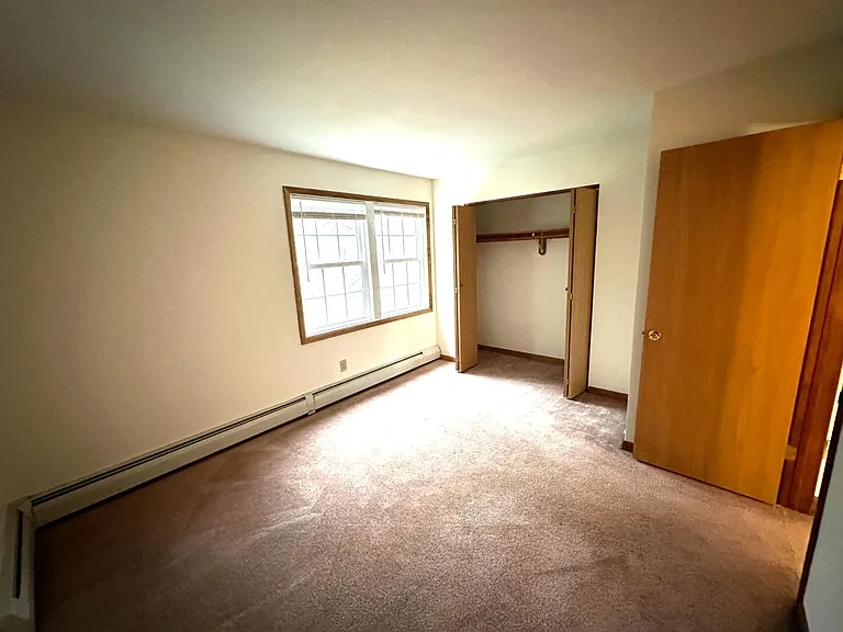 23 Warsaw Ave #22 — Photo 9