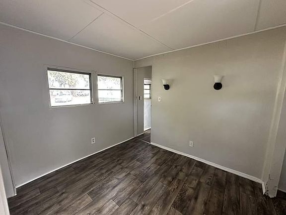 4th image of 130 S Suncoast Blvd #491