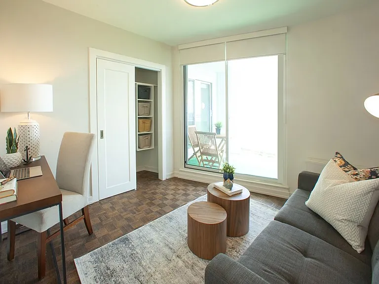 20 N Shore Blvd W — Photo 10
