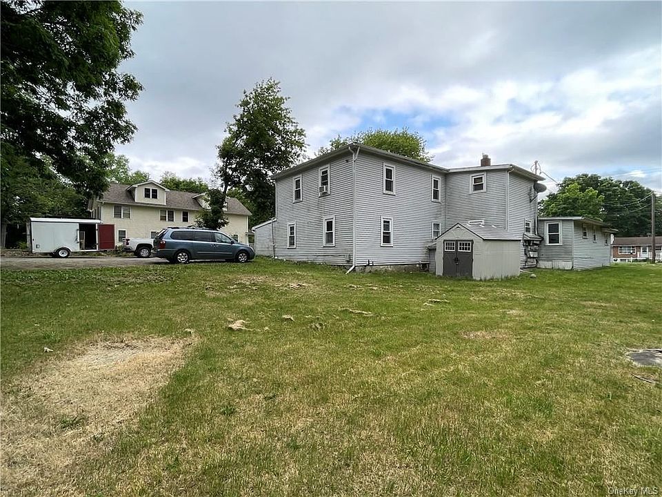 1st image of 862 South St