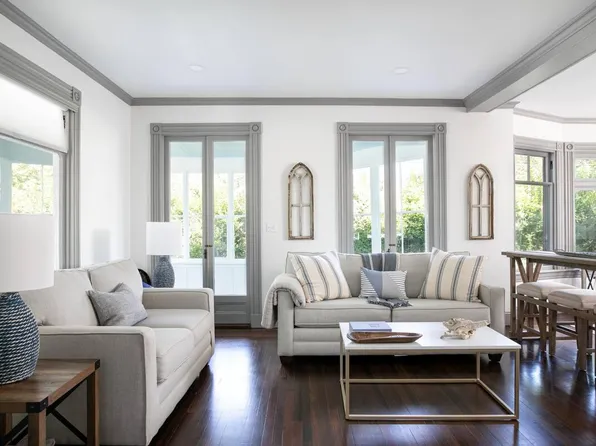 169 Ruggles Ave, Newport, RI 02840