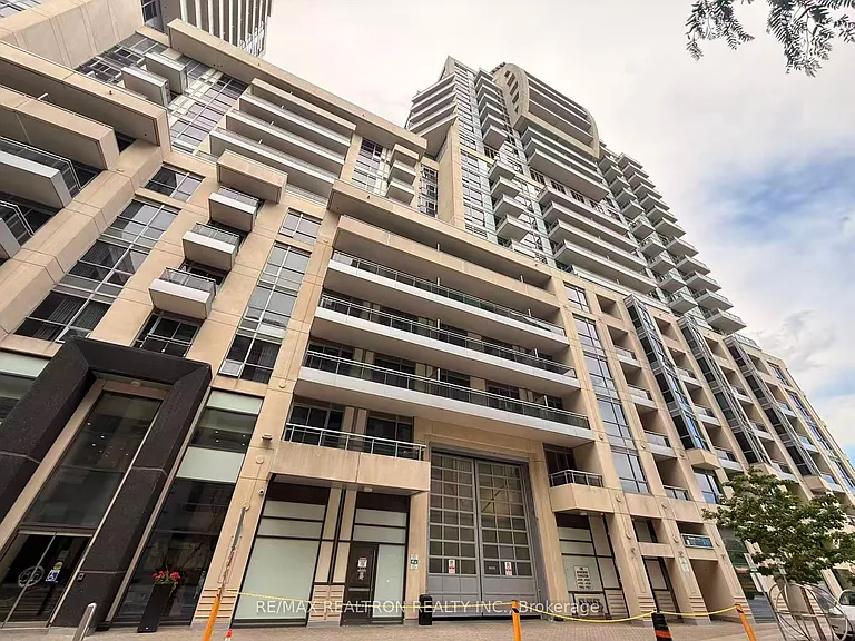 9205 Yonge St #419 — Photo 2