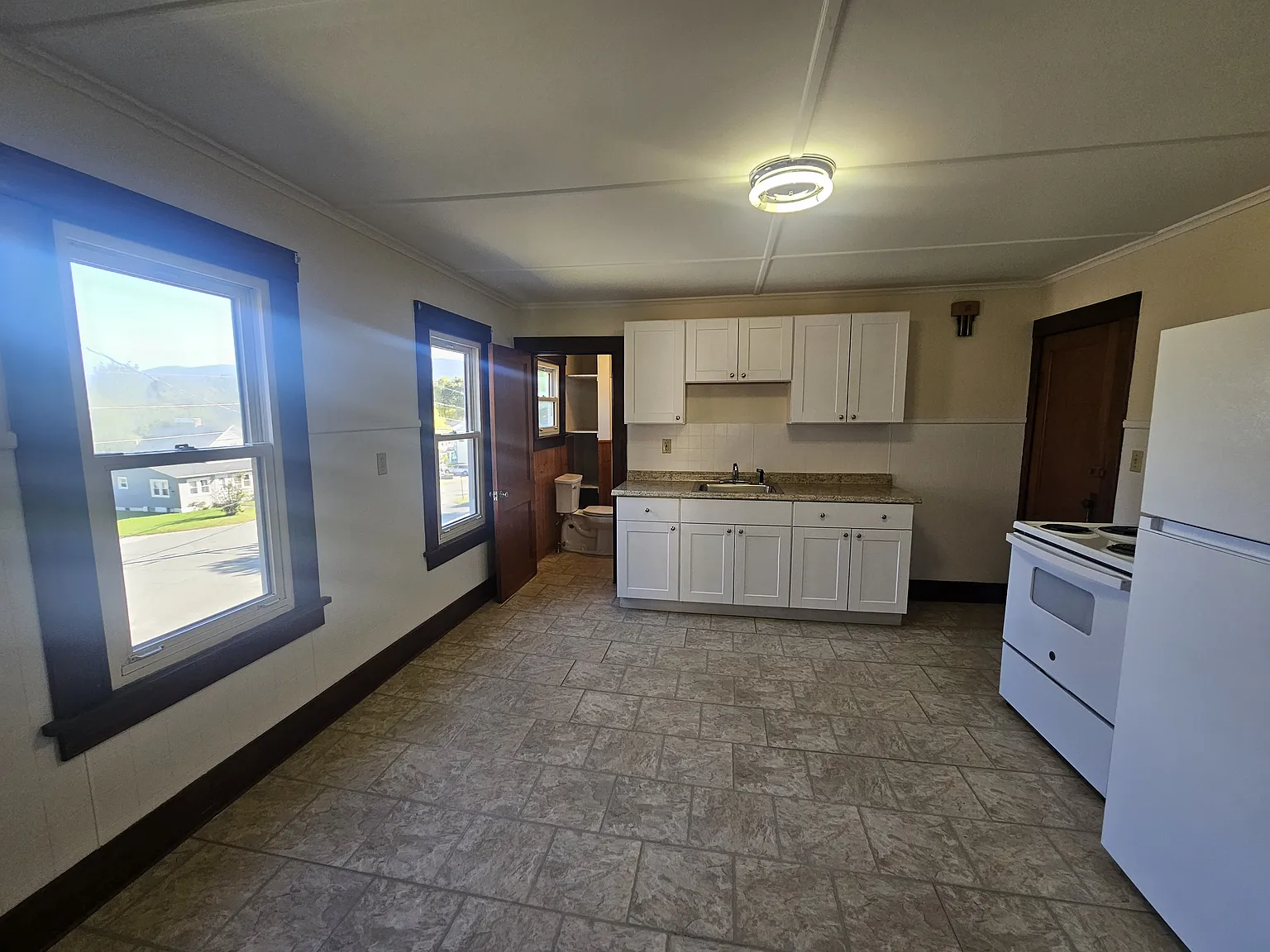 1 bed, 500 sqft, $1,250 — Photo 2