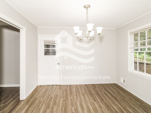 13372_005_wm_-_dining_room_13047186.jpg