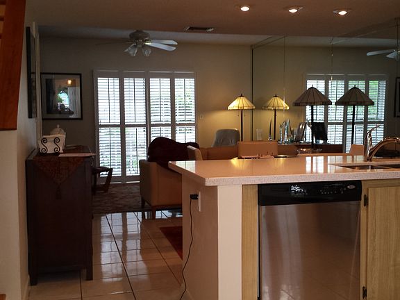 5th image of 2743 NE 15th St Unit 2743