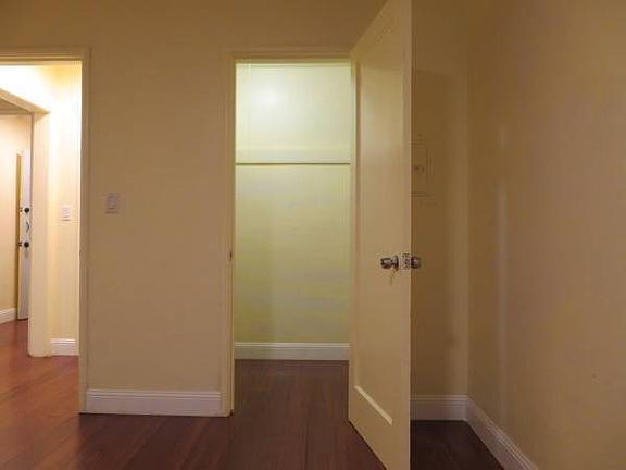 4th image of 2726 Park Blvd