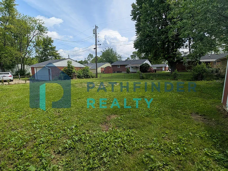 34 Whispering Dr — Photo 2