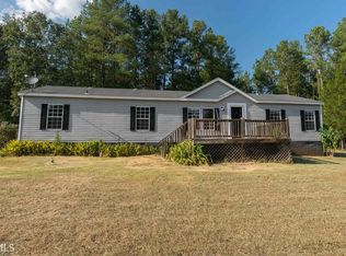 76 Sears Dr, Comer, GA 30629