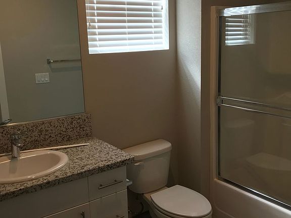 4th image of 1310 Roycroft Ln #2167-01