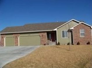 3558 N Lake Ridge Ct, Wichita, KS 67205