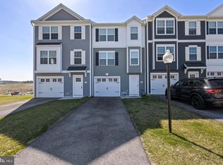 18 Overshot Ln, Gettysburg, PA 17325
