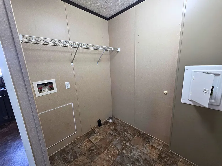 8542 Park Way #18P — Photo 13