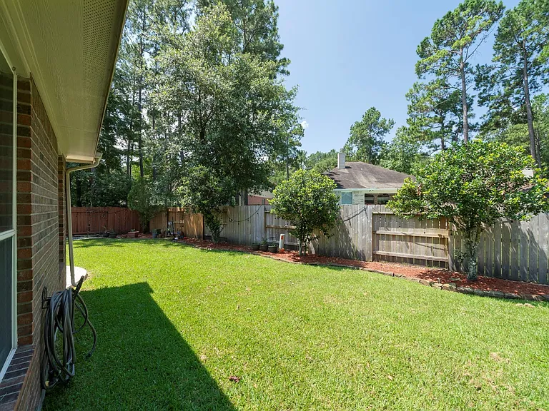 7 Caelin Ct — Photo 42