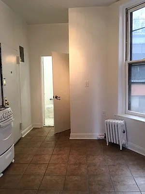 Rented by Waverly Realty Associates | media 27