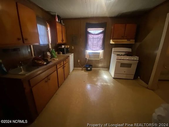 5th image of 1816 Booker Ave