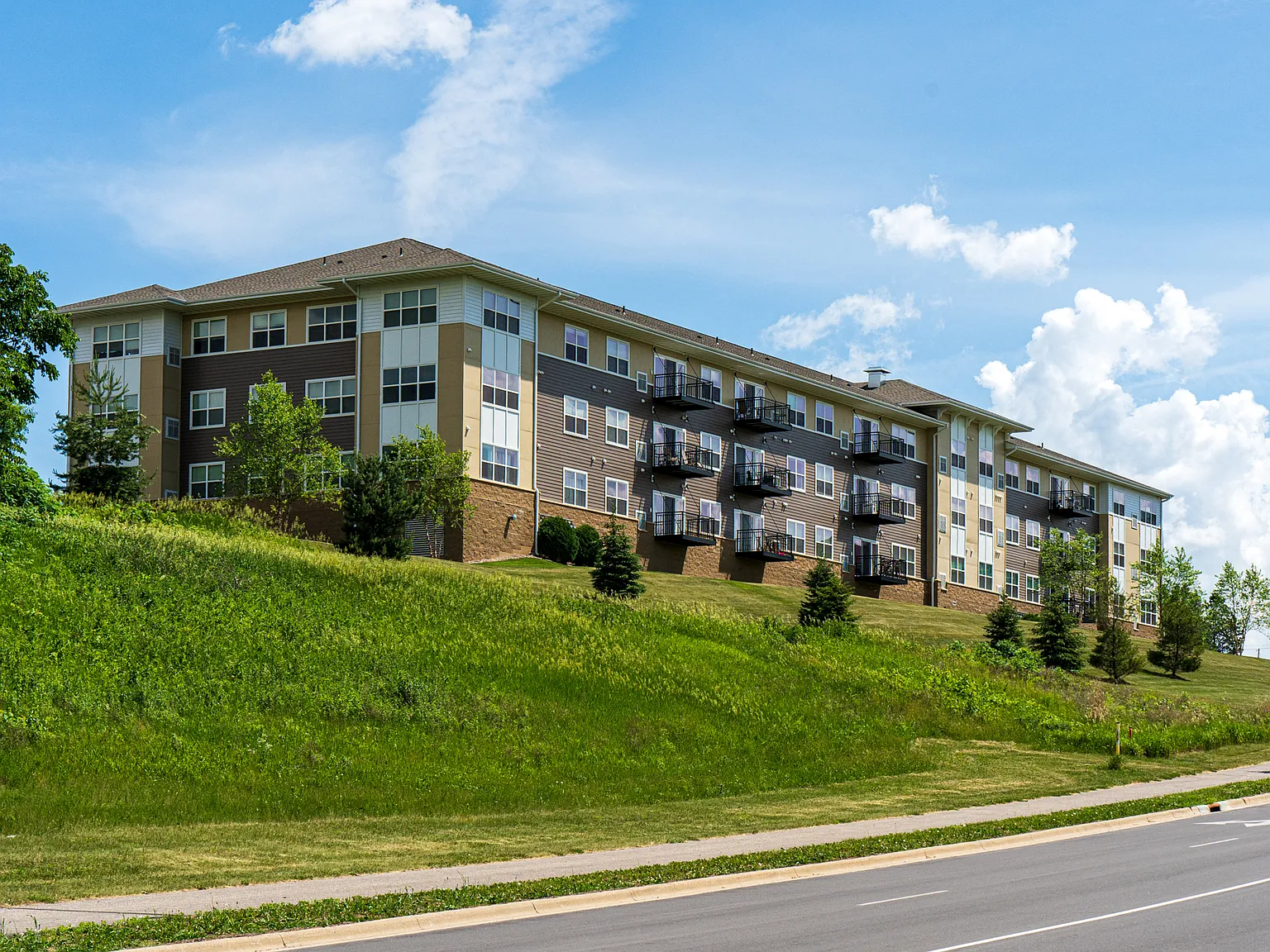 Eastwood Ridge — Photo 3