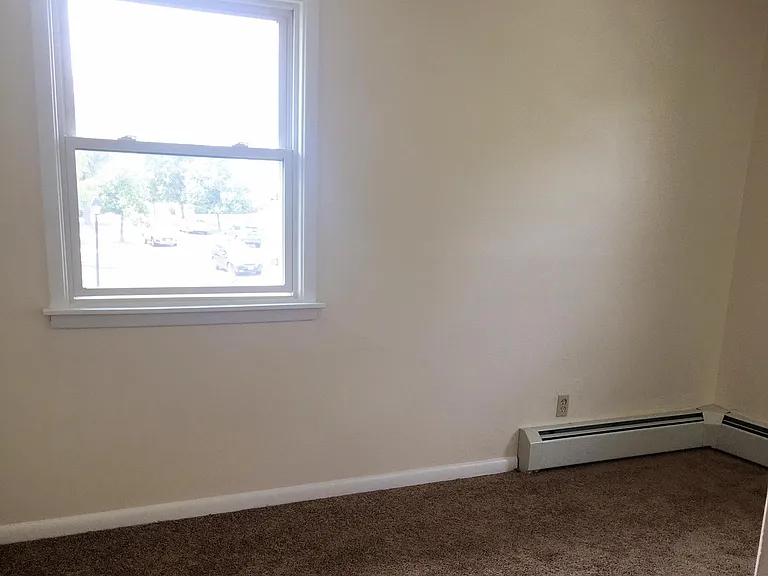 1345 Parker Blvd — Photo 6