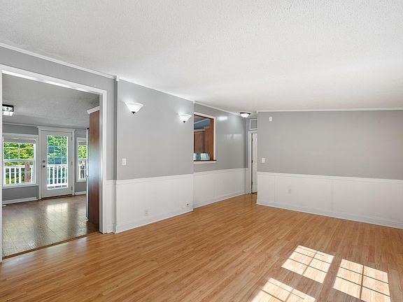 5th image of 9483 Hatton Ferry Rd