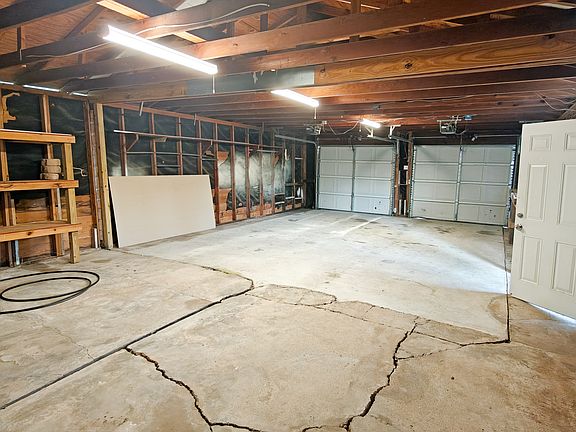 5th image of 4800 Sabelle Ln