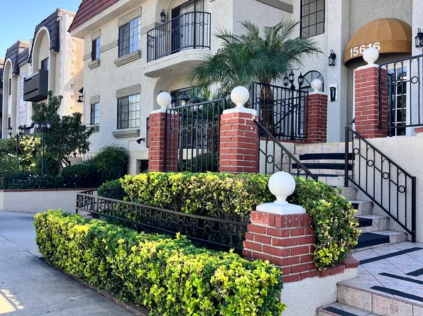 15614 Vanowen St #212, Van Nuys, CA 91406