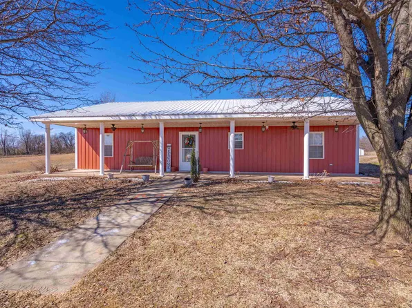 2393 Waverly Rd, Uniontown, KY 42461