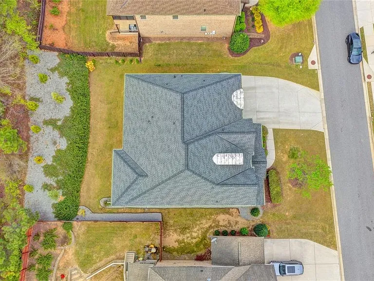 2540 Maple Ridge Ln — Photo 69