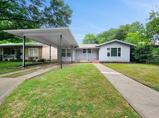 904 Bales St, Cleburne, TX 76033