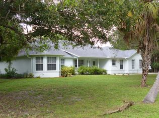 3237 Delilah Dr, Cape Coral, FL 33993