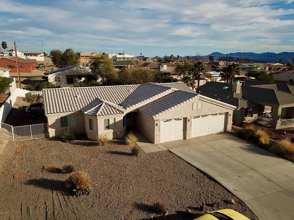 1st image of 3816 Bear Dr