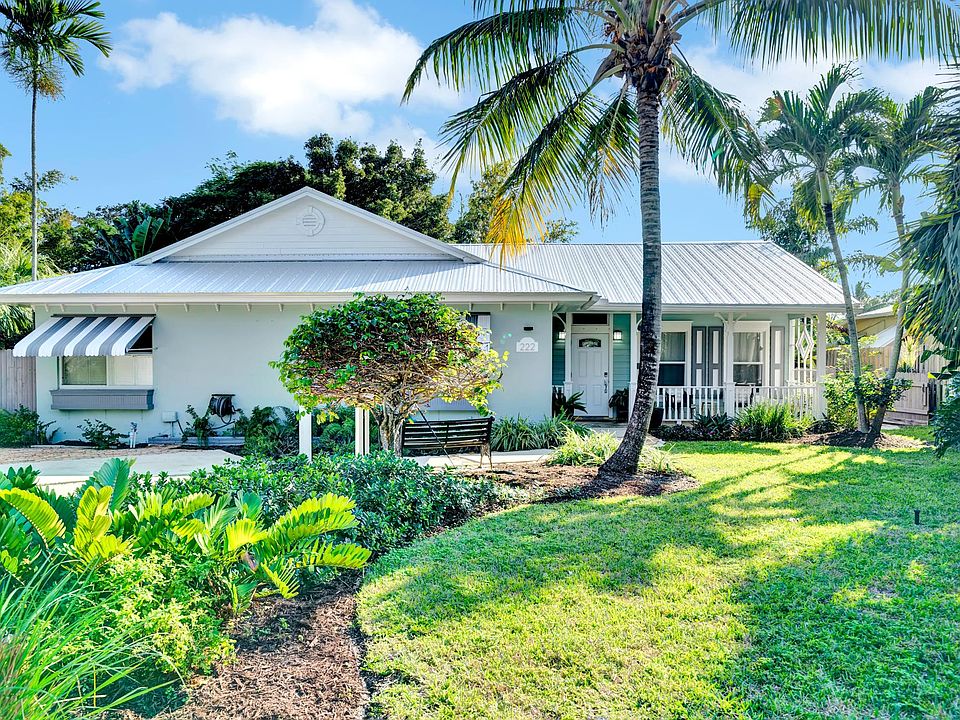 Cozy Cottage with 4 off street parking spaces.