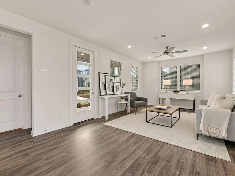 3241 Loam Ln — Photo 6