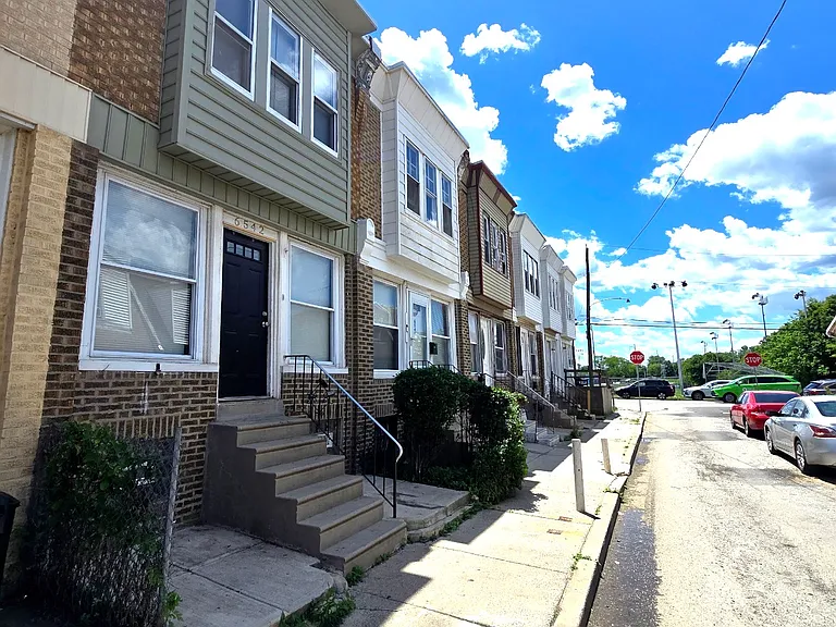 6542 Regent St — Photo 2