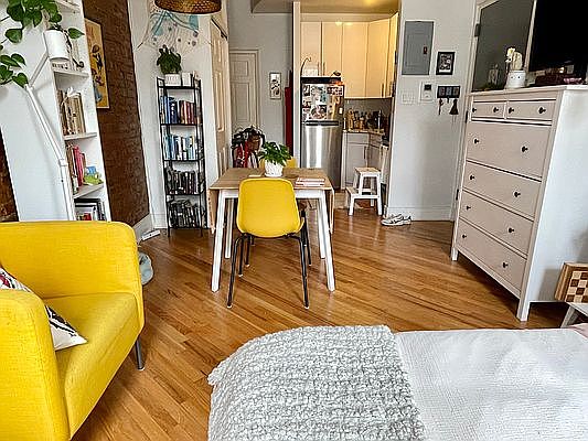 2nd image of 499 Park Pl APT 1F