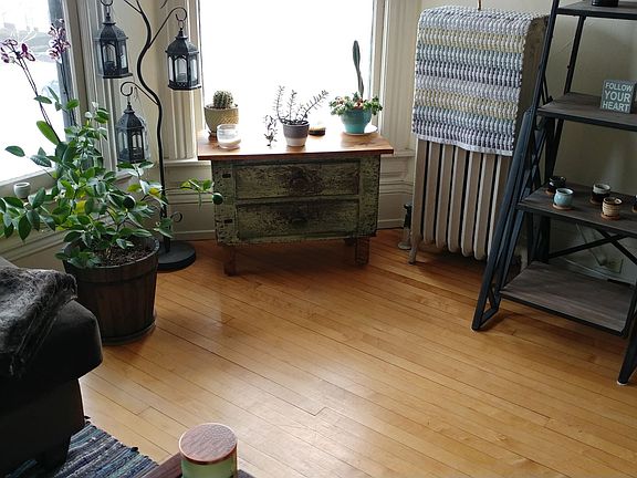 2nd image of 2204 E Ivanhoe Pl #104