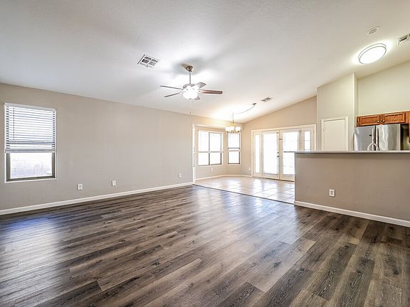 3rd image of 14429 N Gil Balcome Ct