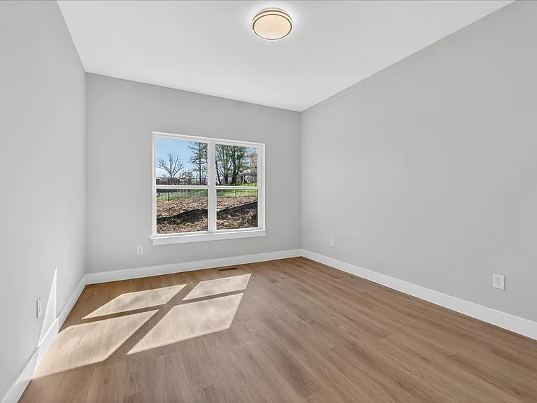 15308 Batesville Ct — Photo 14