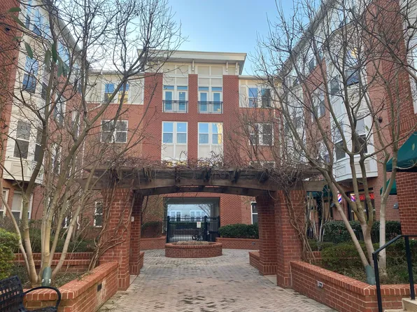 2665 Prosperity Ave, Fairfax, VA