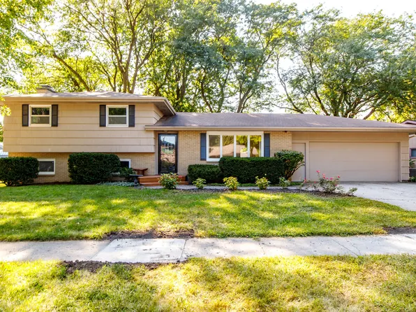 2511 Kellogg Ave, Ames, IA 50010