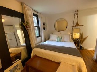 93 Perry St #12, New York, NY 10014
