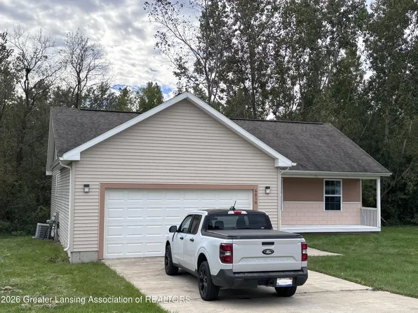 6010 Anchor Cv, Dimondale, MI 48821