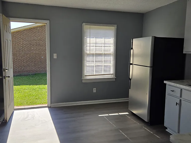 1700 Augusta Cir SE #1C — Photo 9