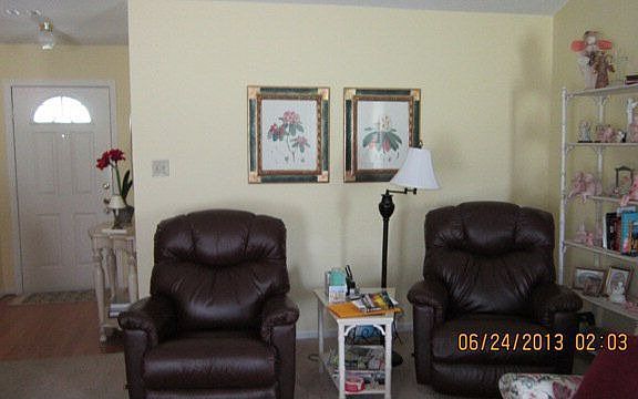 2nd image of 3893 Nicole Ln