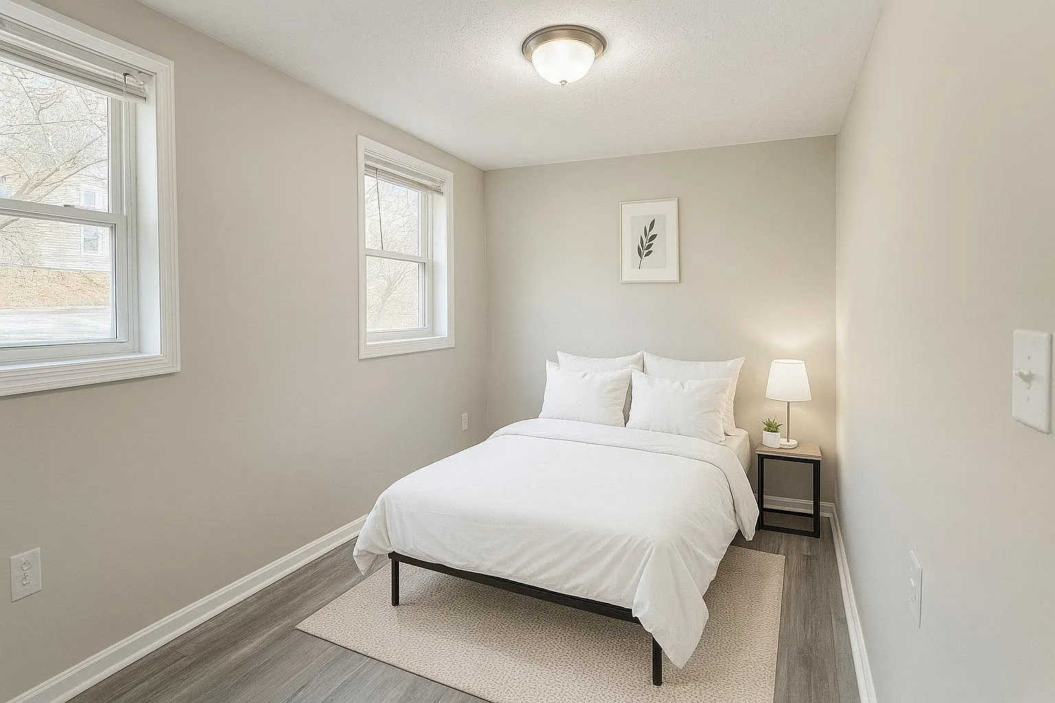 4 bed, 4.0 bath, 2100 sqft, $663 — Photo 1